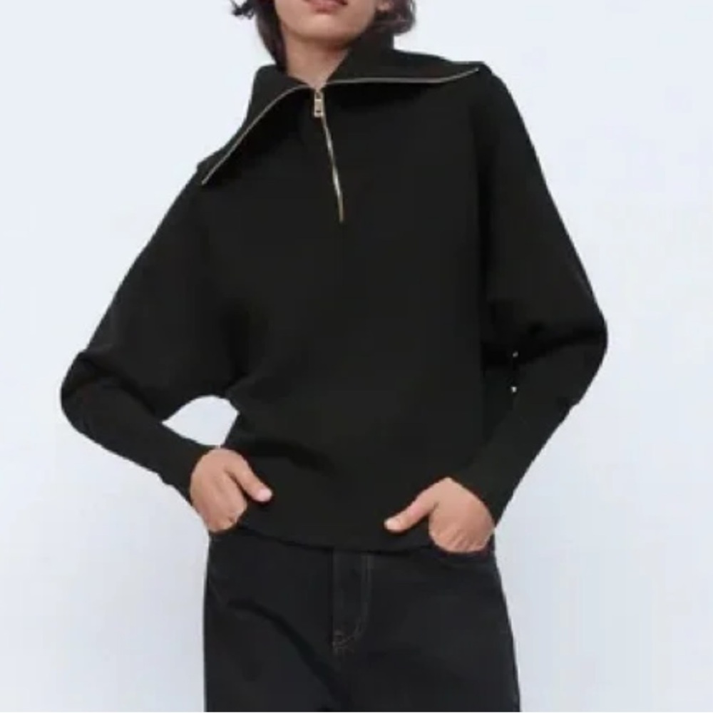 ZARA sweater size M